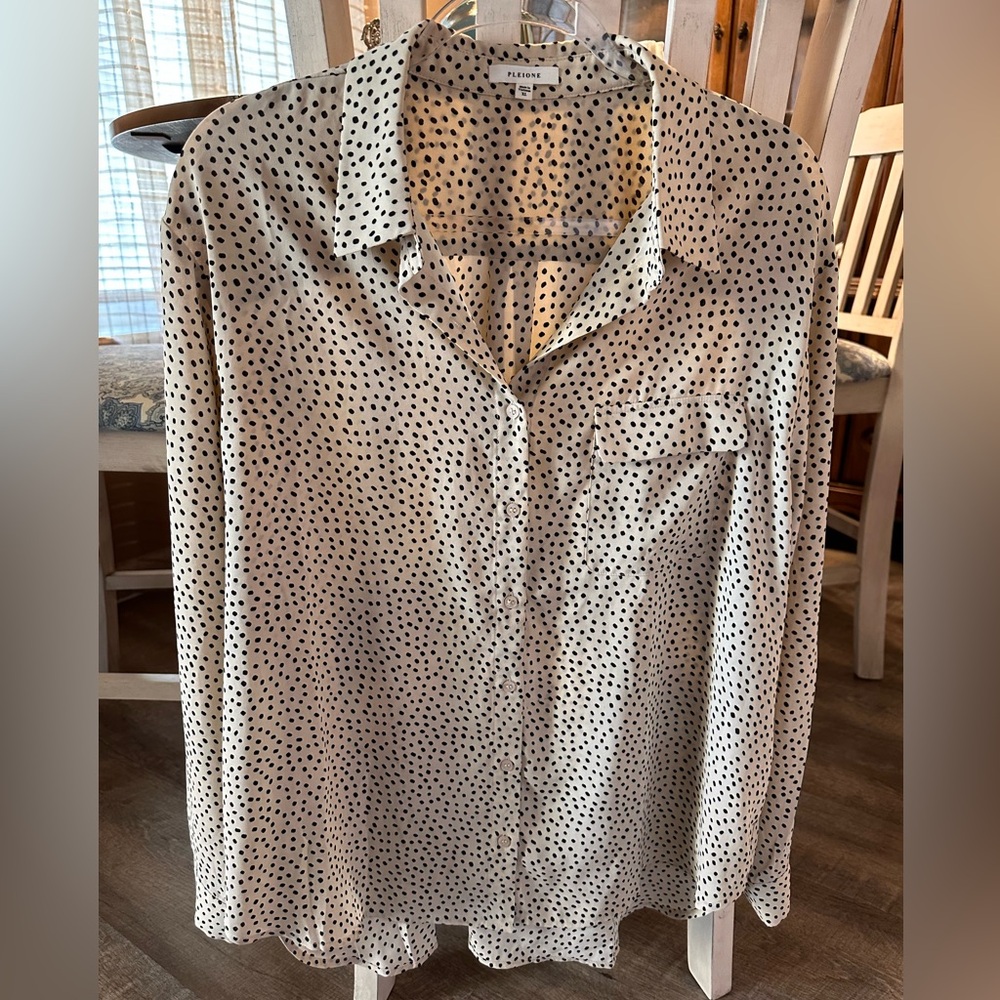 Pleione Polka Dot Printed Blouse